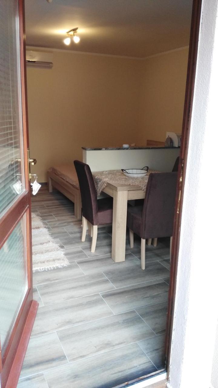 Sofi Apartment Kotor Exterior foto